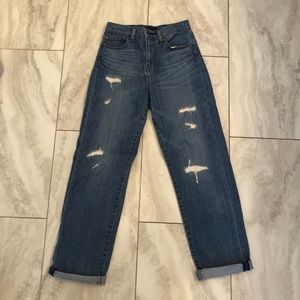 High waisted Straight Leg Jeans